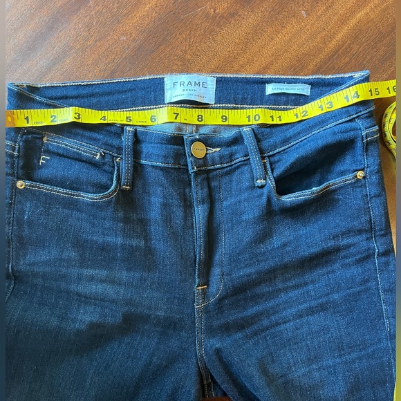 Frame Denim || Le High Skinny Crop Jeans - Picture 8 of 10